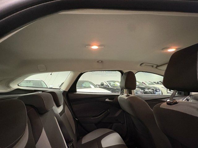 Ford Focus 1.6 Tdci Titanium Euro 5 Ss Black #25