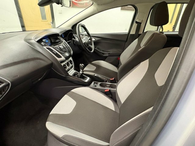Ford Focus 1.6 Tdci Titanium Euro 5 Ss Black #33