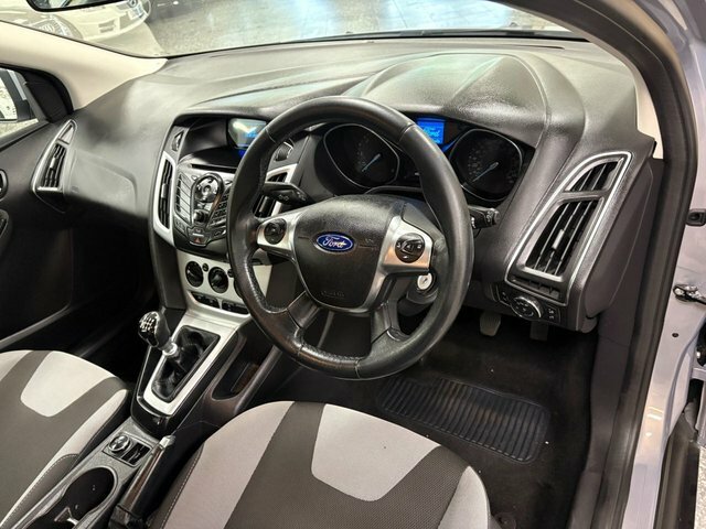 Ford Focus 1.6 Tdci Titanium Euro 5 Ss Black #2