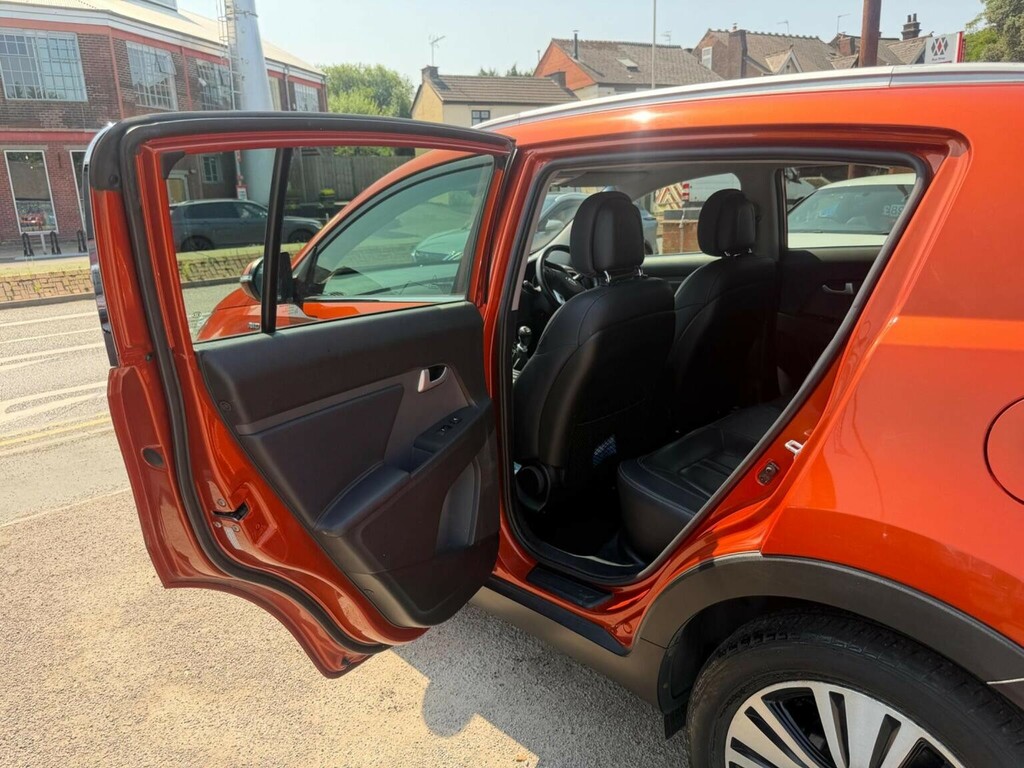 Kia Sportage 1.6 Gdi Isg 2 5Drrear Sensors - Pan Roof - Bluet White #14