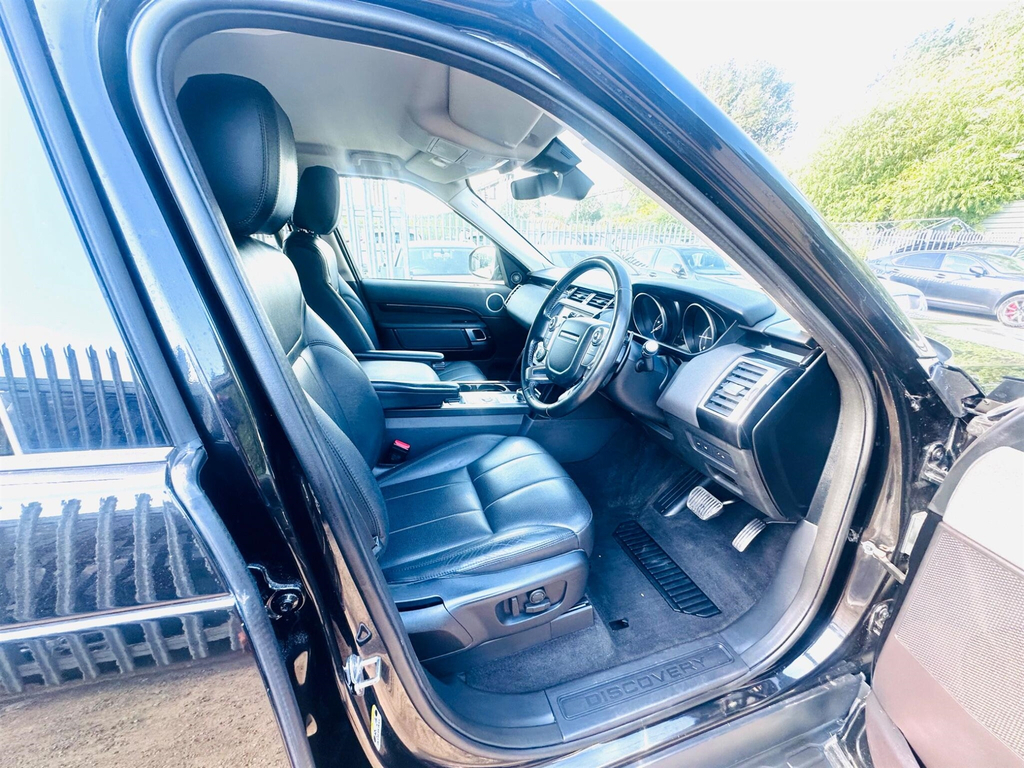 Land Rover Discovery 3.0 Td V6 Se 4Wd Euro 6 Ss PJ68DSY #2