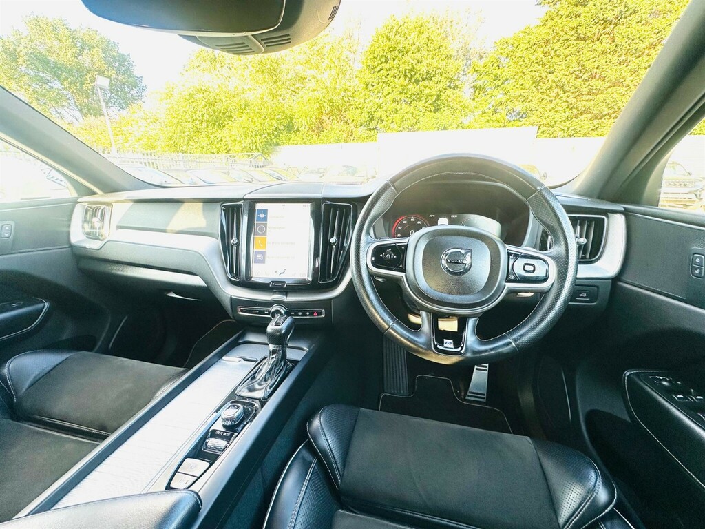 Volvo XC60 2.0 D5 Powerpulse R-design Awd Euro 6 Ss 5 KW18NKS #3