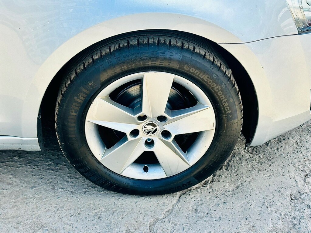 Skoda Octavia 1.6 Tdi Scr Se Dsg Euro 6 Ss #5