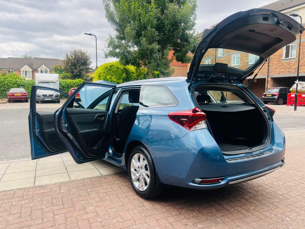Toyota Auris 1.6 D-4d Business Edition Touring Sports Euro 6 S Blue #6