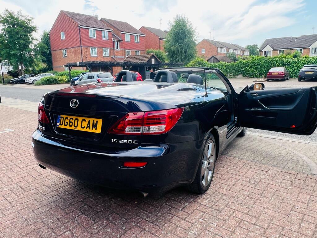Lexus IS Saloon 2.5 Grey #40