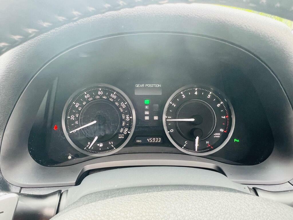 Lexus IS Saloon 2.5 Grey #75