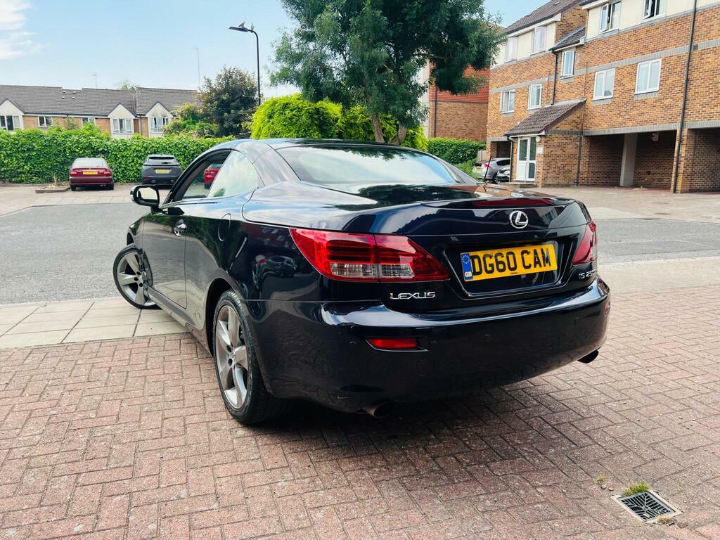 Lexus IS Saloon 2.5 Grey #29