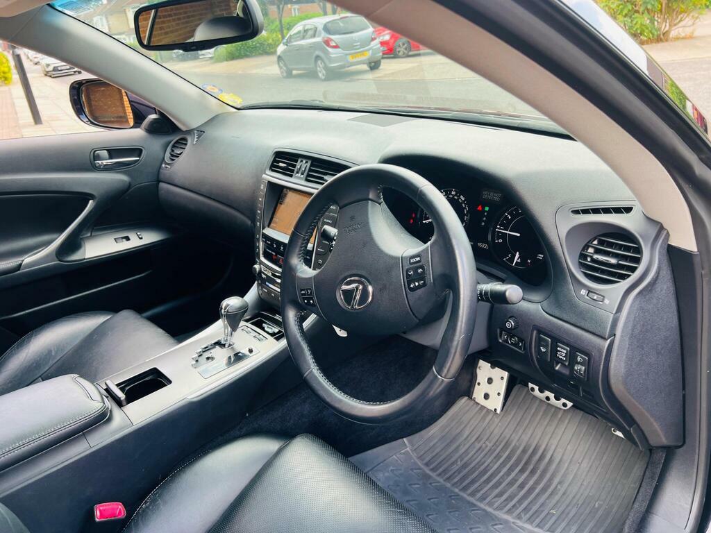 Lexus IS Saloon 2.5 Grey #51