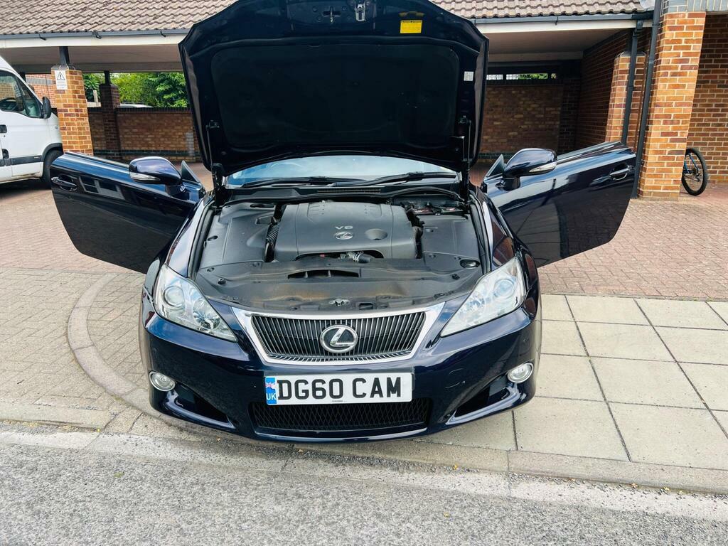 Lexus IS Saloon 2.5 Grey #19