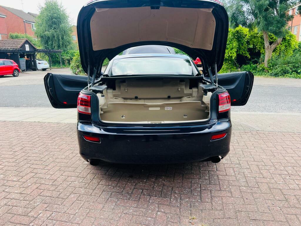 Lexus IS Saloon 2.5 Grey #33