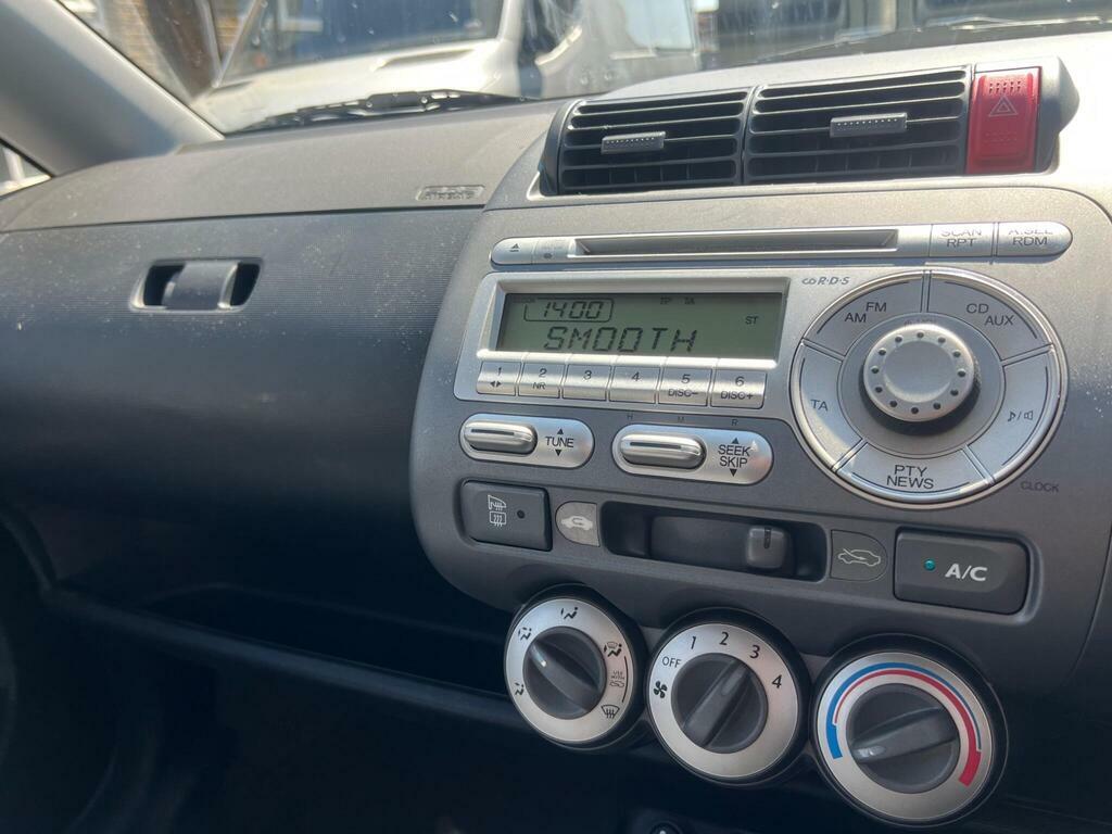 Honda Jazz 1.4 I-dsi Se Silver #6