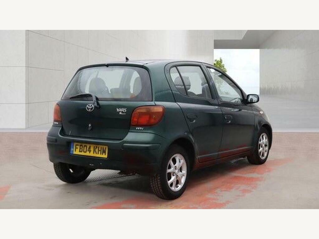 Toyota Yaris 1.3 Vvt-i T Spirit FB04KHM Green #4