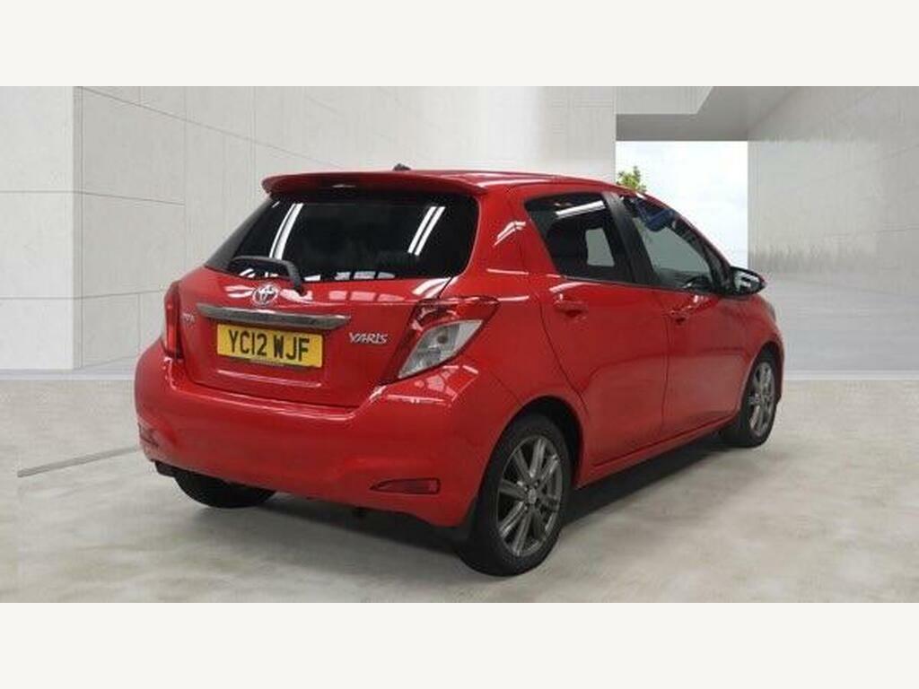Toyota Yaris 1.33 Dual Vvt-i Sr Euro 5 Red #4