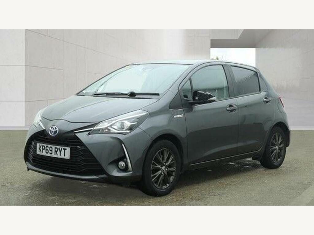 Toyota Yaris Hatchback Grey #2