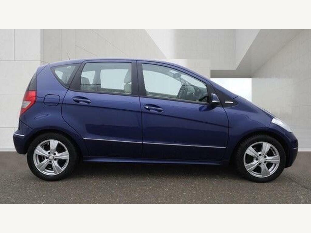 Mercedes-Benz A Class 1.5 A160 Avantgarde Se Cvt Blue #5