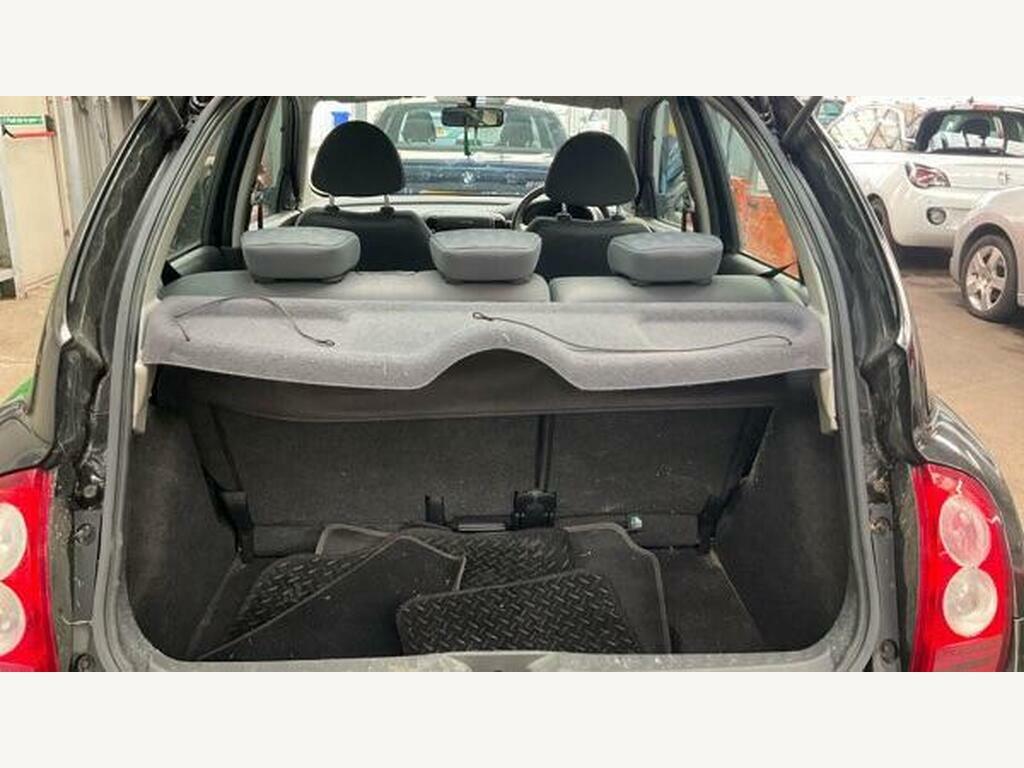 Nissan Micra S Red #8