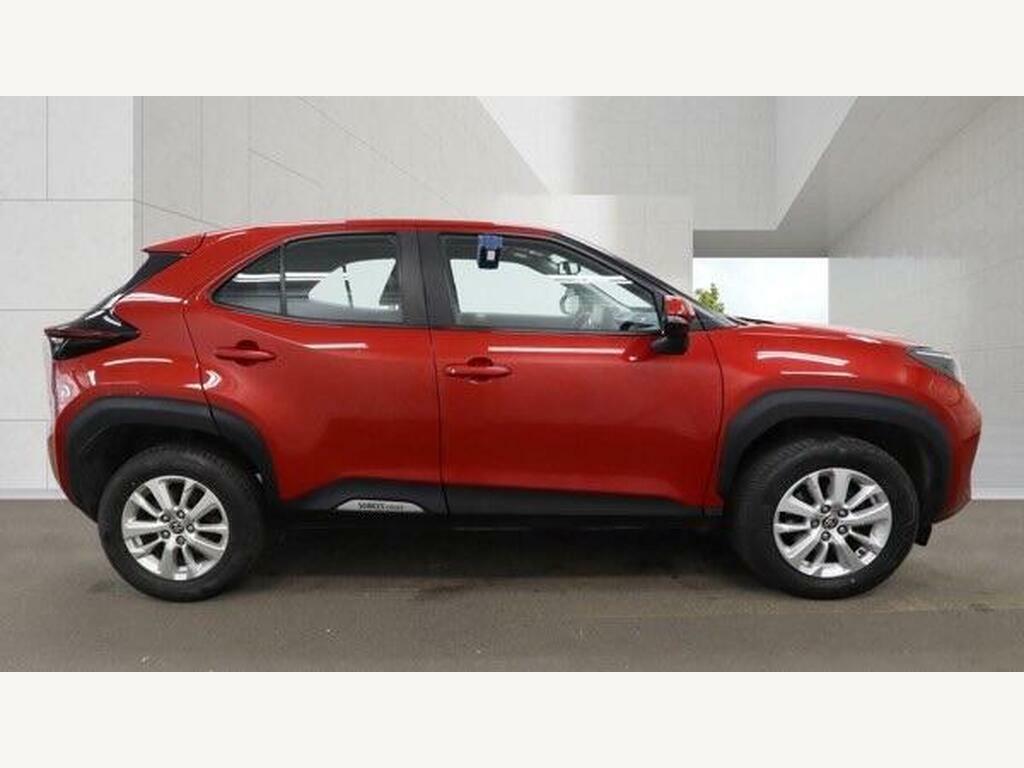 Toyota Yaris Cross 1.5 Vvt-h Icon E-cvt Euro 6 S S HJ22FNT Red #5