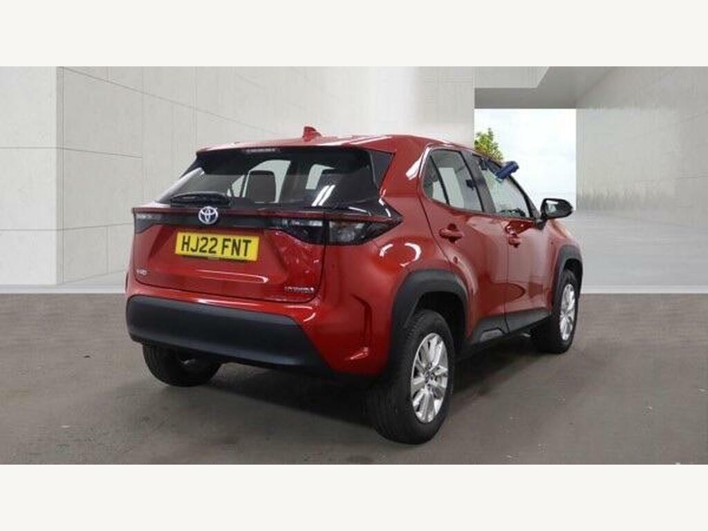 Toyota Yaris Cross 1.5 Vvt-h Icon E-cvt Euro 6 S S HJ22FNT Red #4