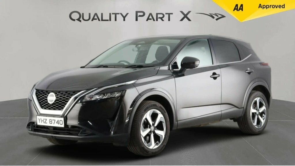 Nissan Qashqai Suv YHZ8740 Black #3