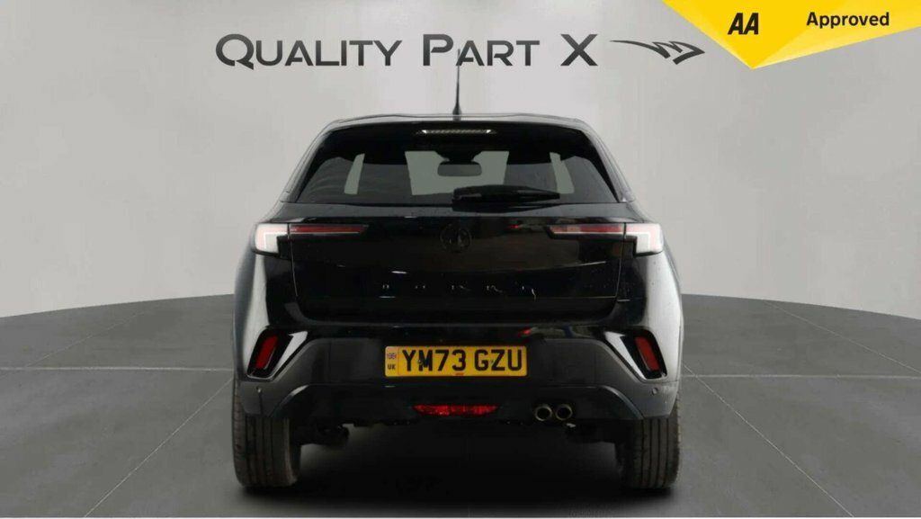 Vauxhall Mokka Suv YM73GZU Black #6