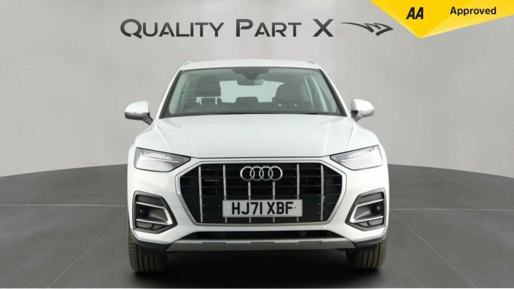 Audi Q5 Suv HJ71XBF White #2
