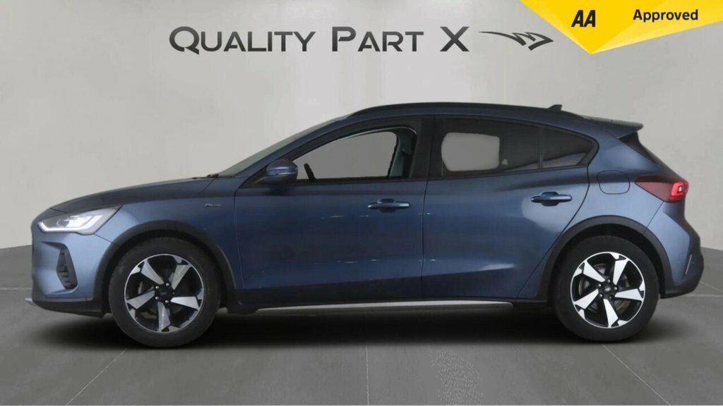 Ford Focus Hatchback AMZ3252 Blue #4