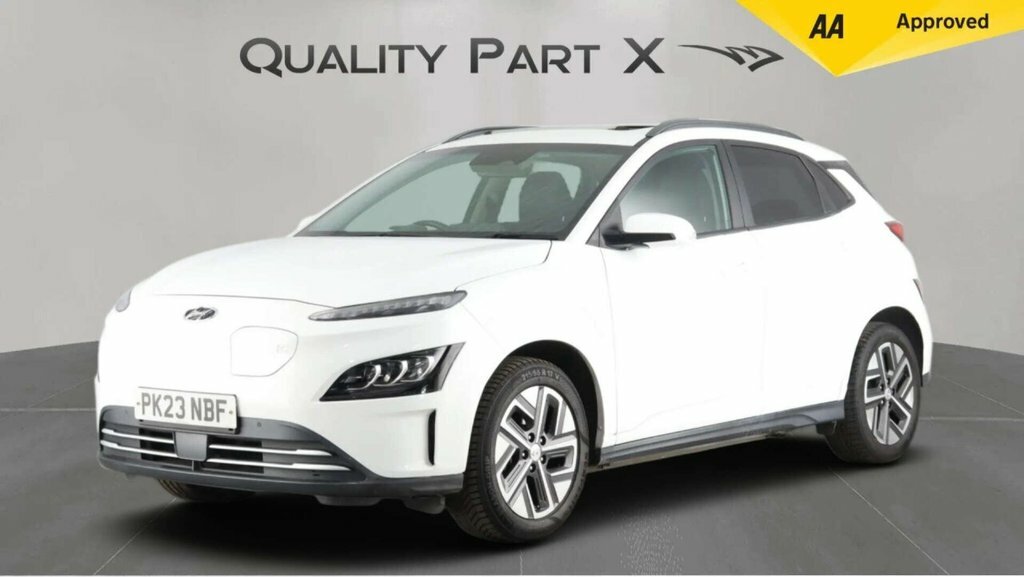 Hyundai Kona Suv PK23NBF White #3