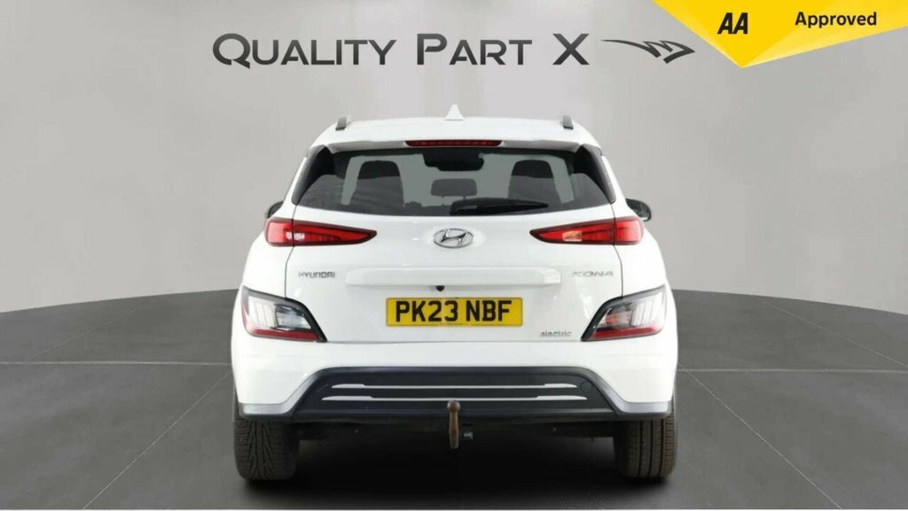 Hyundai Kona Suv PK23NBF White #6