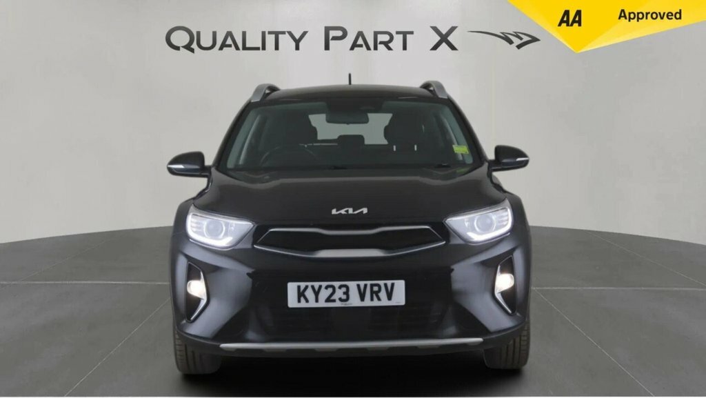 Kia Stonic Suv KY23VRV Black #2