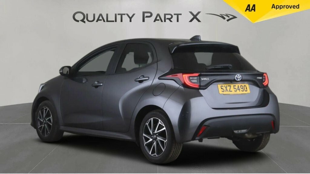 Toyota Yaris Hatchback SXZ5490 Grey #5