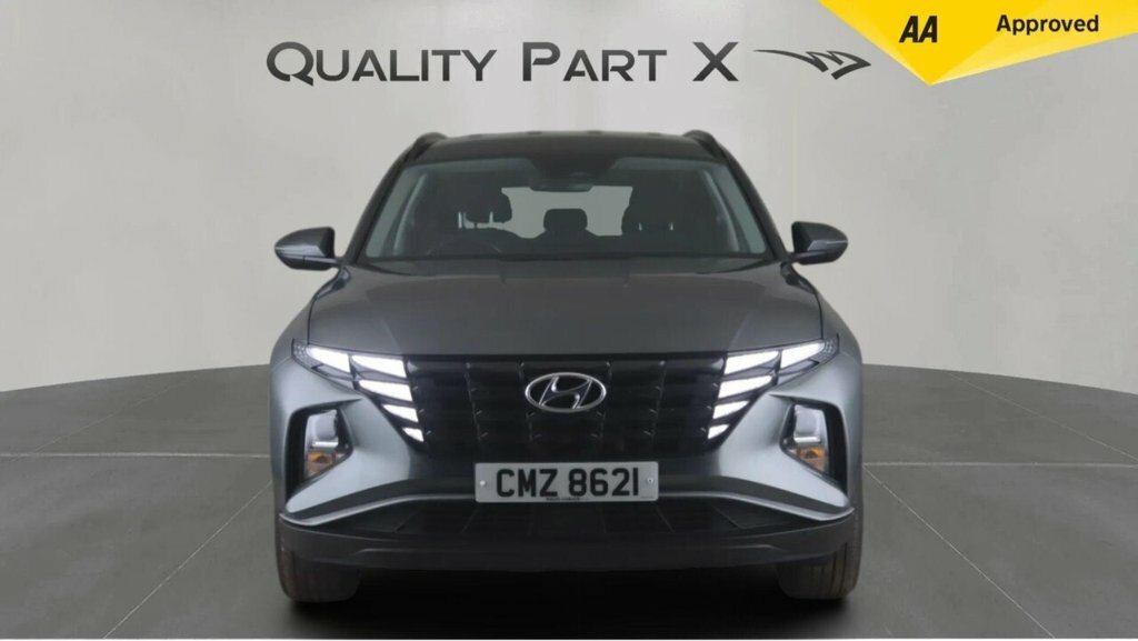 Hyundai Tucson Suv CMZ8621 Grey #2