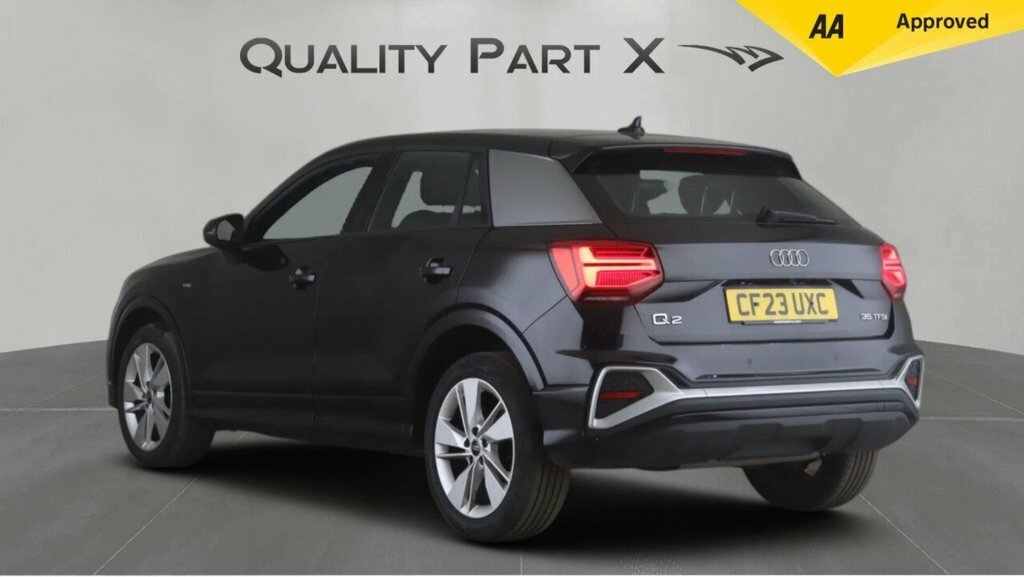 Audi Q2 Suv CF23UXC Black #5