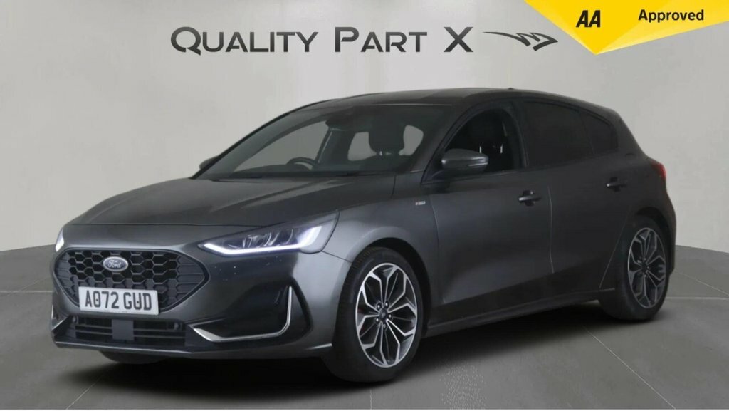 Ford Focus Hatchback AO72GUD Grey #2