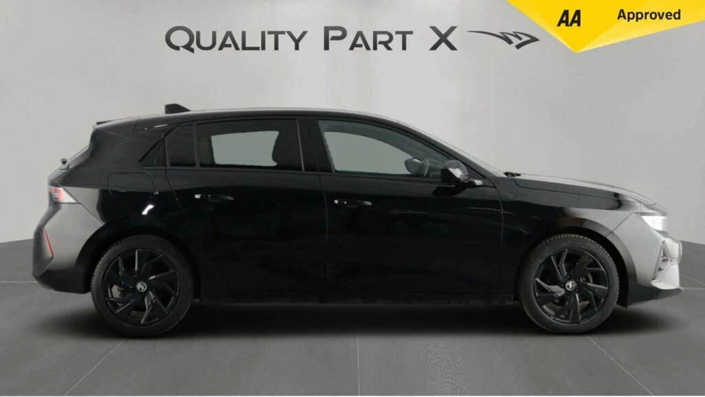 Vauxhall Astra Hatchback GY72OAD Black #4