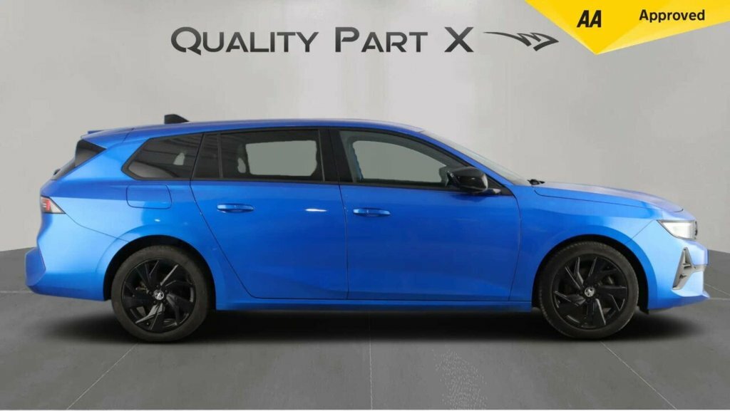 Vauxhall Astra Estate YG23GZP Blue #4