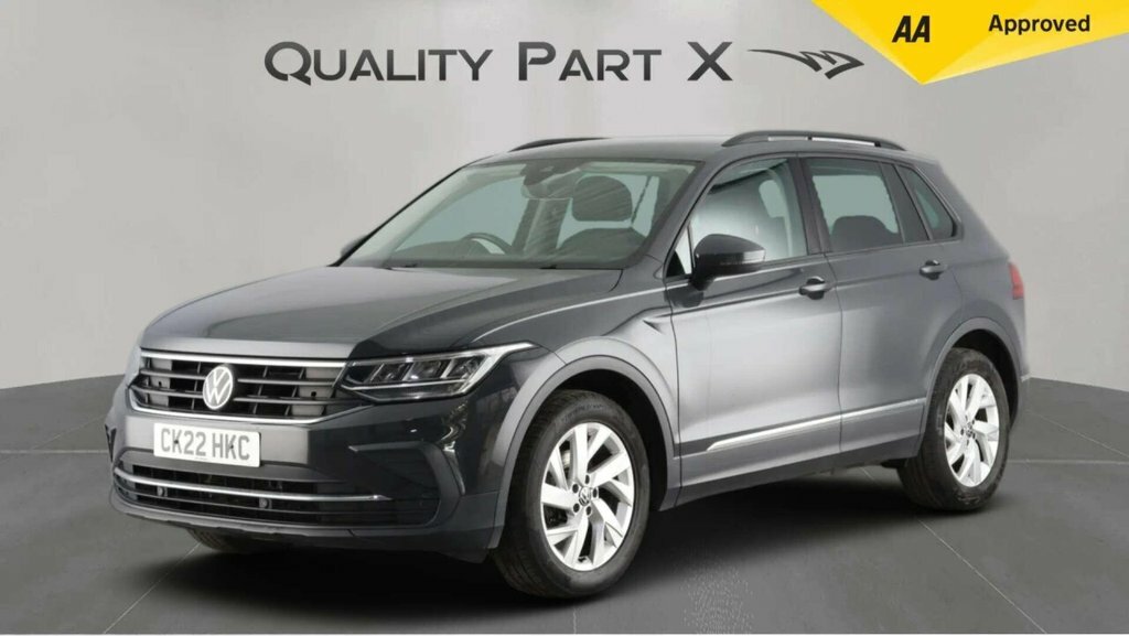 Volkswagen Tiguan Suv CK22HKC Grey #3
