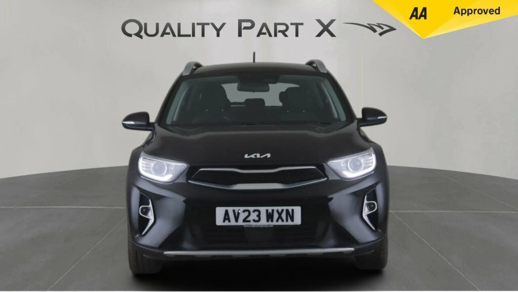 Kia Stonic Suv AV23WXN Black #2