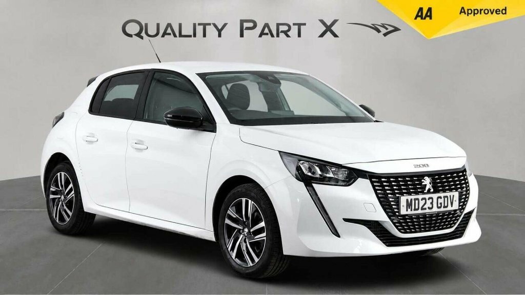Peugeot 208 Hatchback White