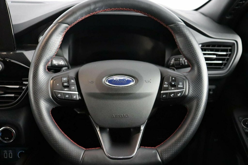 Ford Kuga 2.5 Fhev Vignale Cvt Red #9