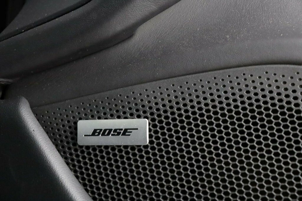 Porsche Taycan Turbo 500Kw 93Kwh White #20