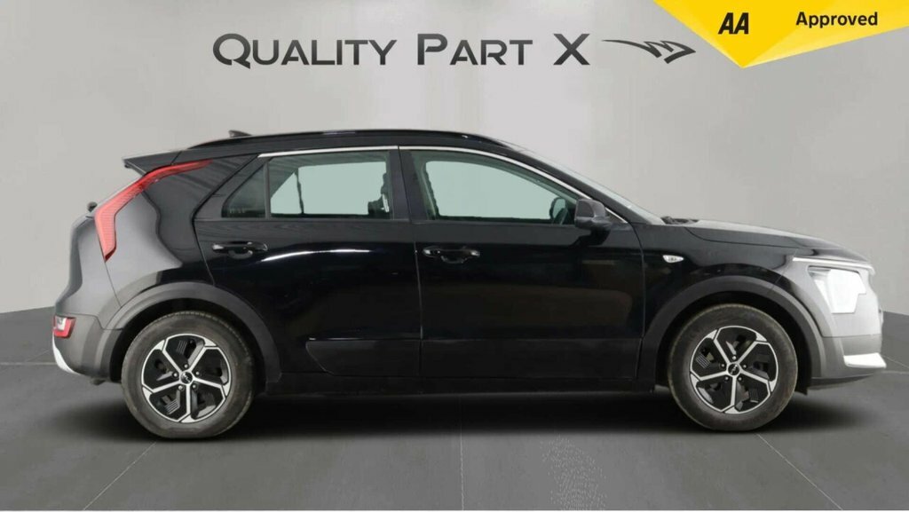Kia Niro Suv YR72WDU Black #4