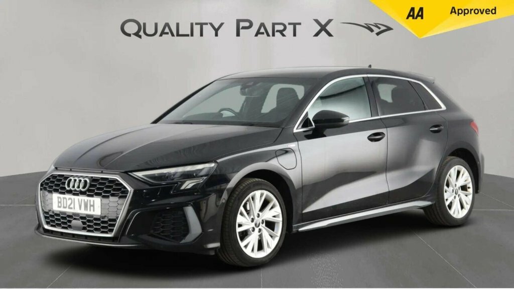 Audi A3 Hatchback Black #3