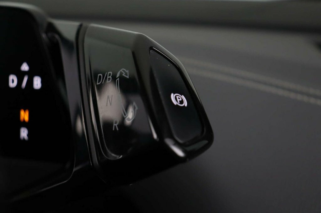 Volkswagen ID.4 Volkswagen 128Kw Style Ed Pro 77Kwh 125K Black #17