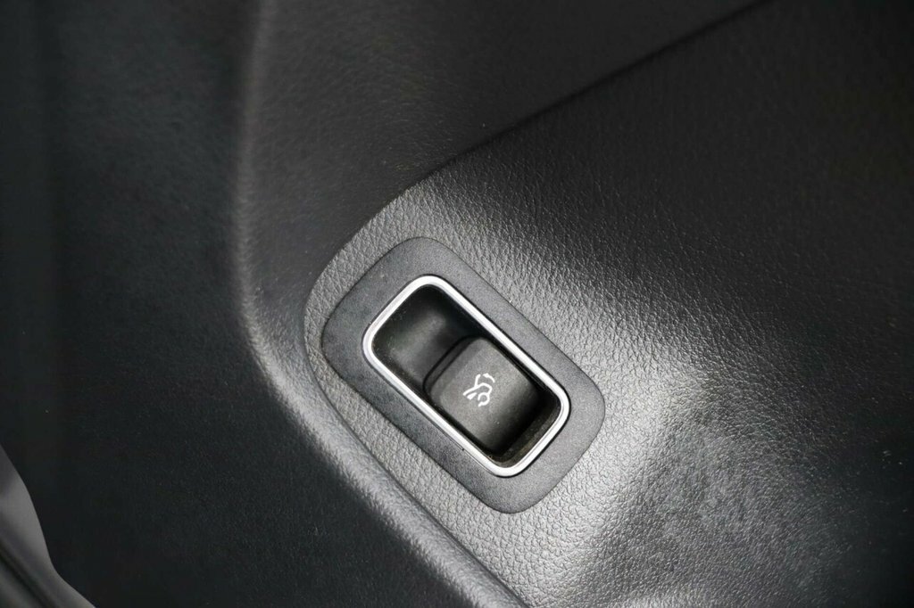 Mercedes-Benz CLA Class 1.3 Cla200 Amg Line Shooting Brake 7G-d Grey #21