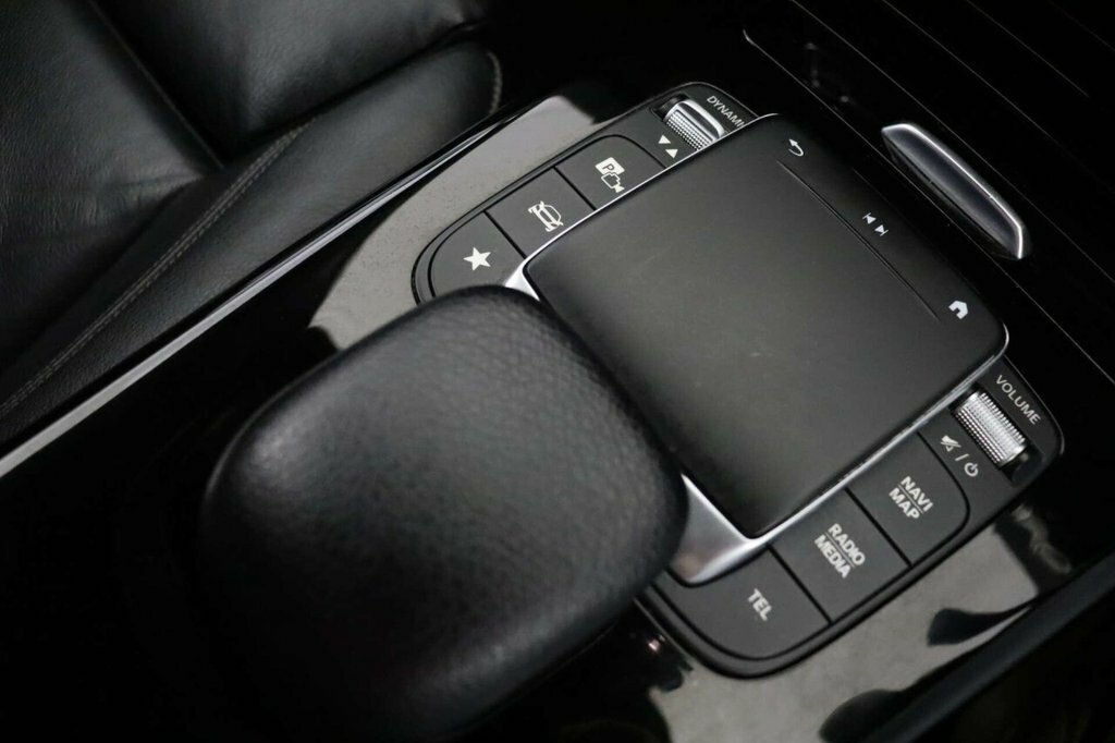 Mercedes-Benz CLA Class 1.3 Cla200 Amg Line Shooting Brake 7G-d Grey #16