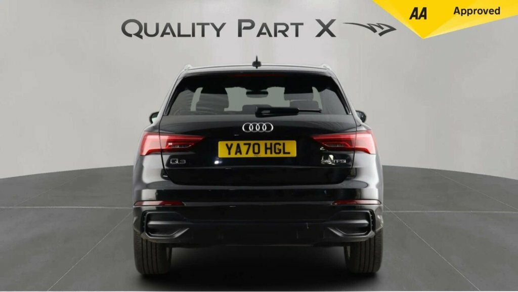 Audi Q3 Suv YA70HGL Black #6