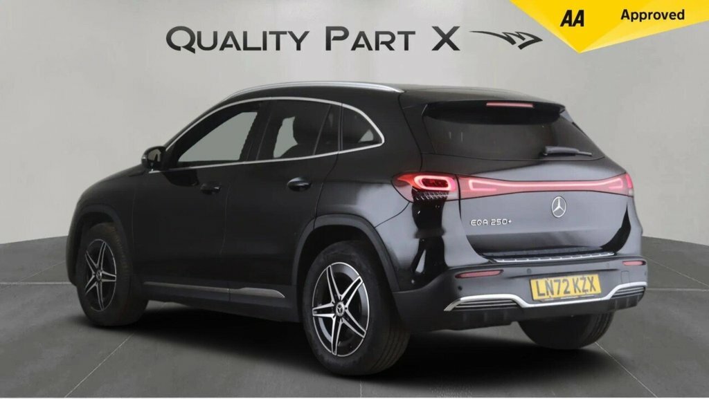 Mercedes-Benz EQA Suv LN72KZX Black #5