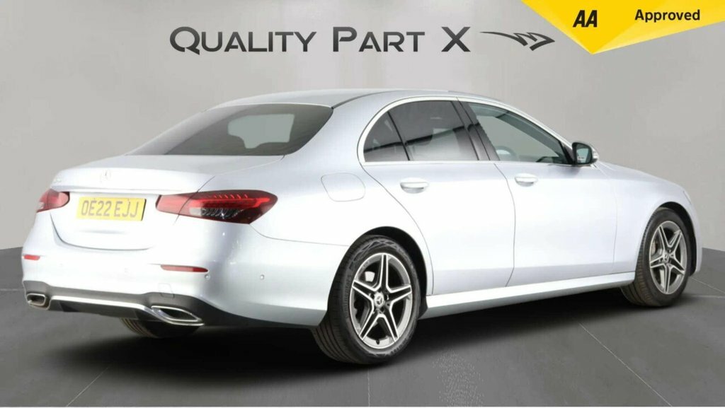 Mercedes-Benz E Class Saloon Silver #5