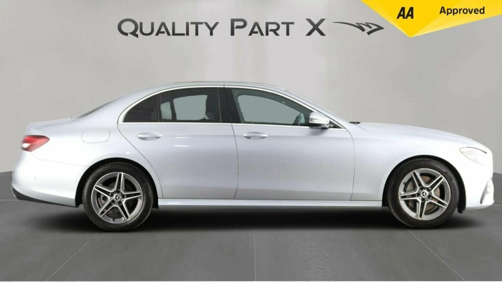 Mercedes-Benz E Class Saloon Silver #4