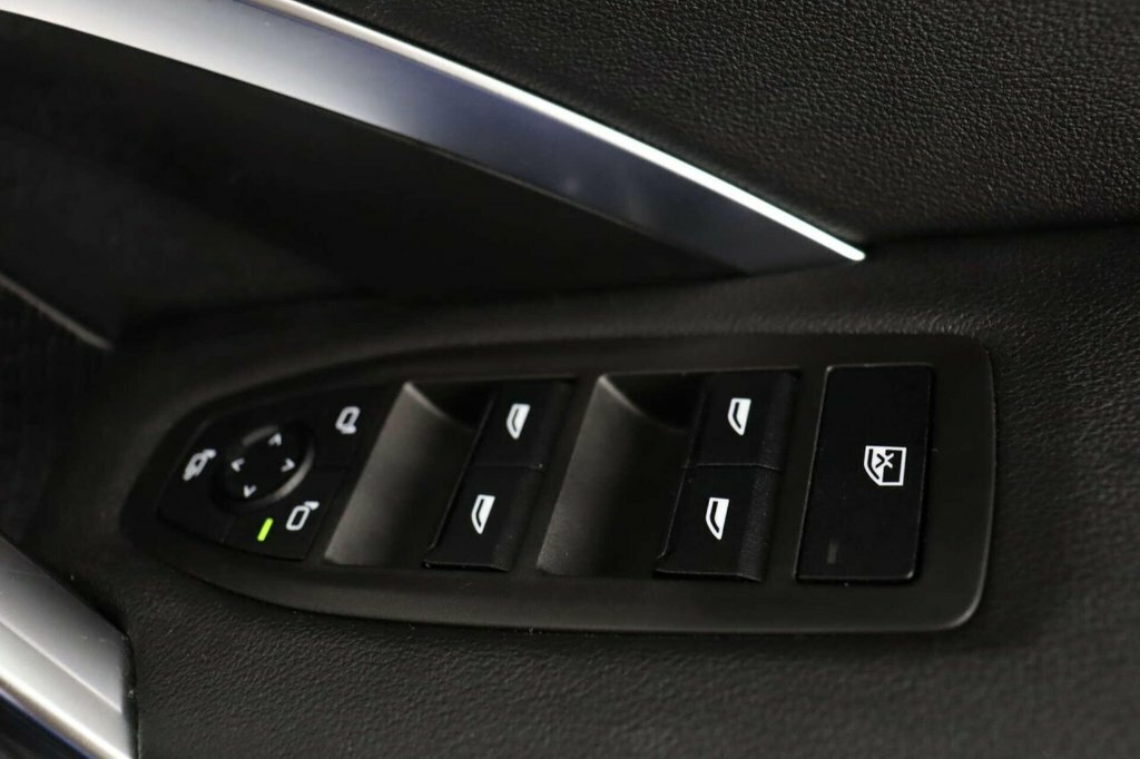 BMW iX1 230Kw Xdrive30 M Sport 65Kwh 2023 Black #20